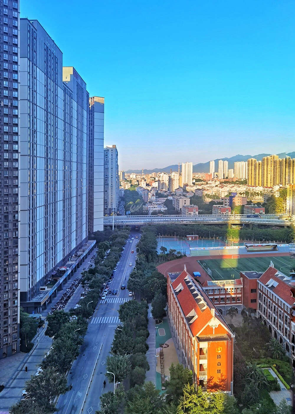 《一束阳光》