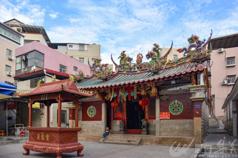 孙厝云龙岩宫建筑构件雕刻精致、外观古朴典雅。（林志杰摄影）-19.jpg