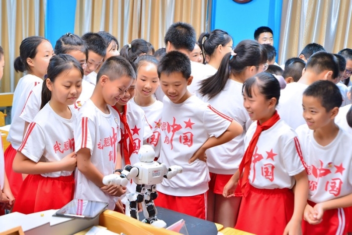 孩子们在学校里快乐成长1-区教育局供图.jpg