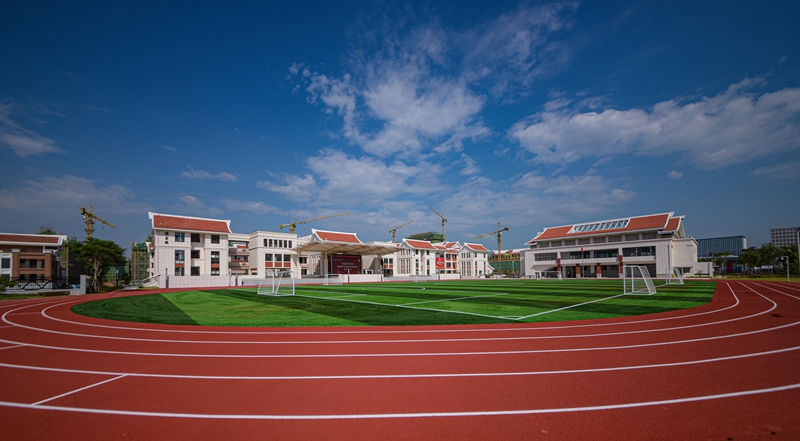 集美區實驗小學揭牌，首批學生正式開學。圖為，學校校園景觀（林志杰攝影） (1 - 3).jpg