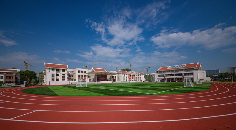 集美区实验小学揭牌，首批学生正式开学。图为，学校校园景观（林志杰摄影） (1 - 3).jpg