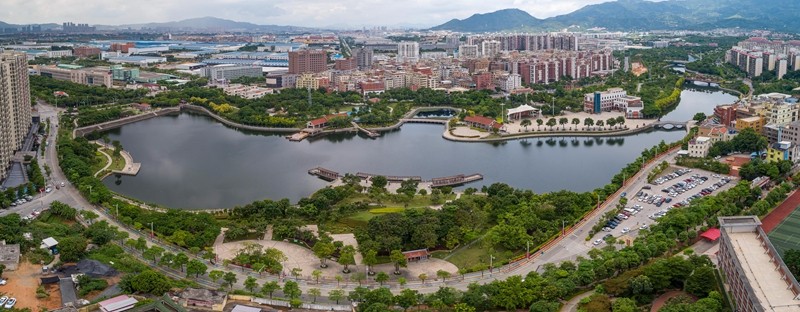风光旖旎的灌口风景湖公园（林志杰摄）.jpg
