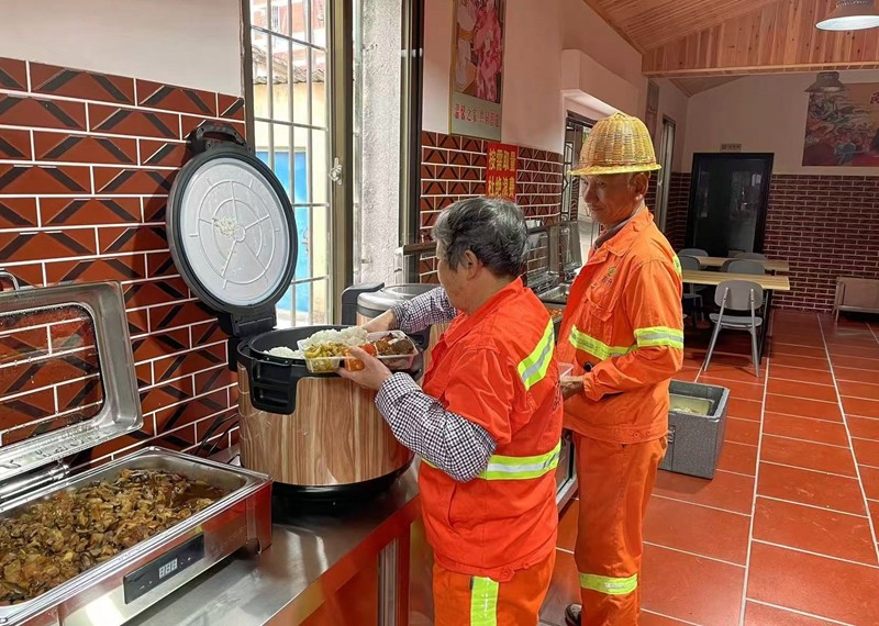 灌口供销社“供销大食堂”开业(灌口供销社供图).jpg