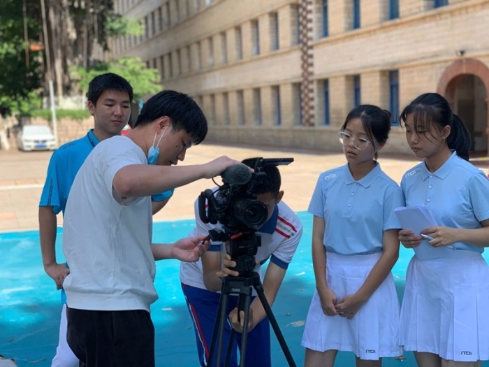 集美中学贯彻双减政策暑期开展形式多样主题活动