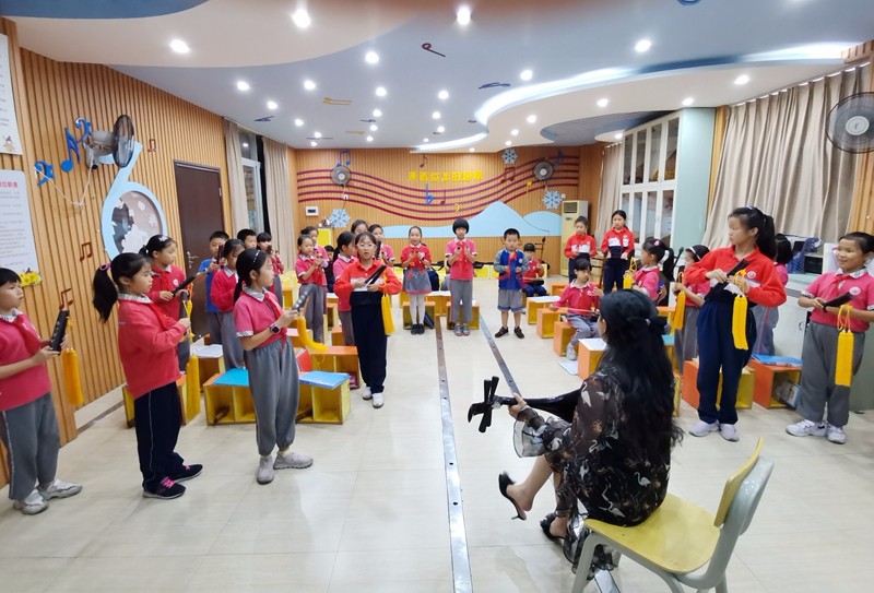 特色社团展演-集美小学供图.jpg